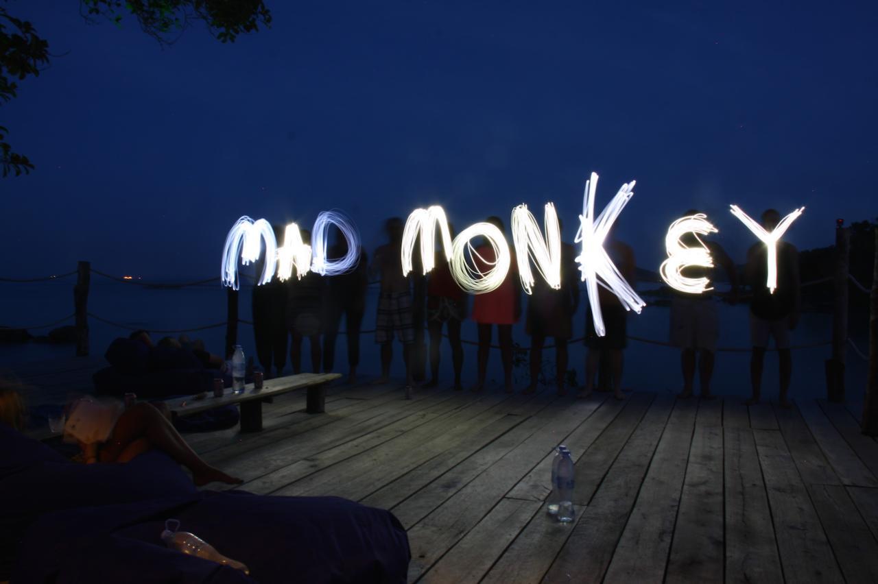 高龙撒冷岛 Mad Monkey Koh Rong Samloem旅舍 外观 照片